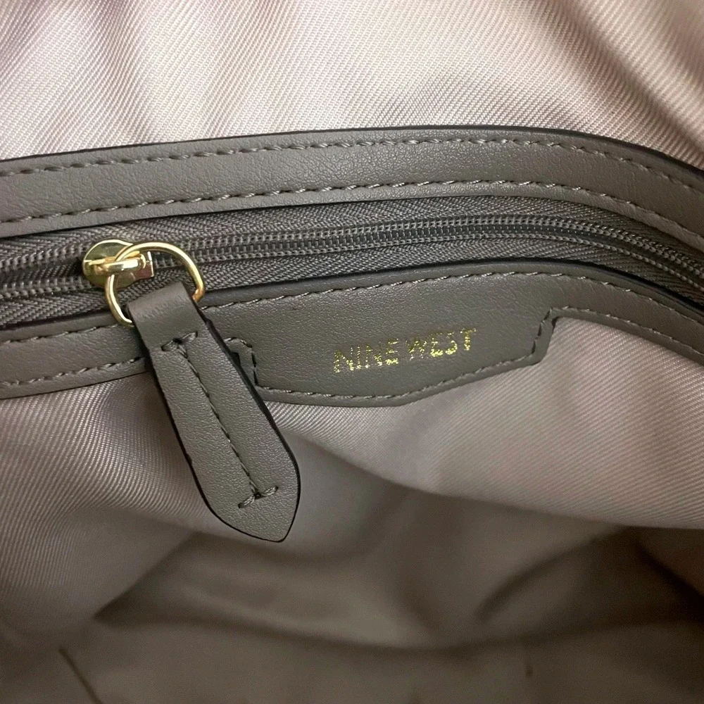 Nine‎ West Floral Satchel Handbag Mauve Pink Purple Triple Compartment Bag